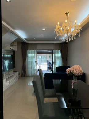 ขาย ทาวน์โฮม บ้านกลางเมืองราชพฤกษ์–พระราม5 BaanKlangMuangRatchaphruek–Rama5 出售三层联排别墅 出售房屋｜拉玛5路 ทาวน์โฮม3ชั้นใกล้นครอินทร์